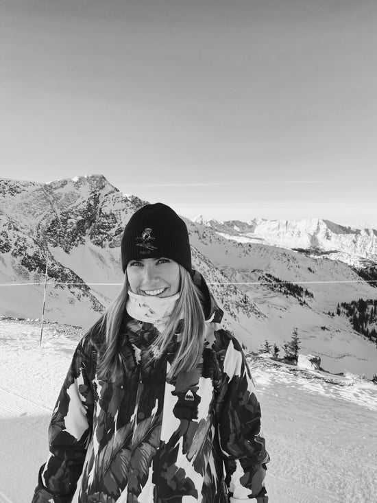 Ellexa Thomas – 25 year old female snowboarder from Far Hills New Jersey. She loves apres ski, beer and skiing with friends. In this image she is at the top of snowbird mountain resort in utah. 